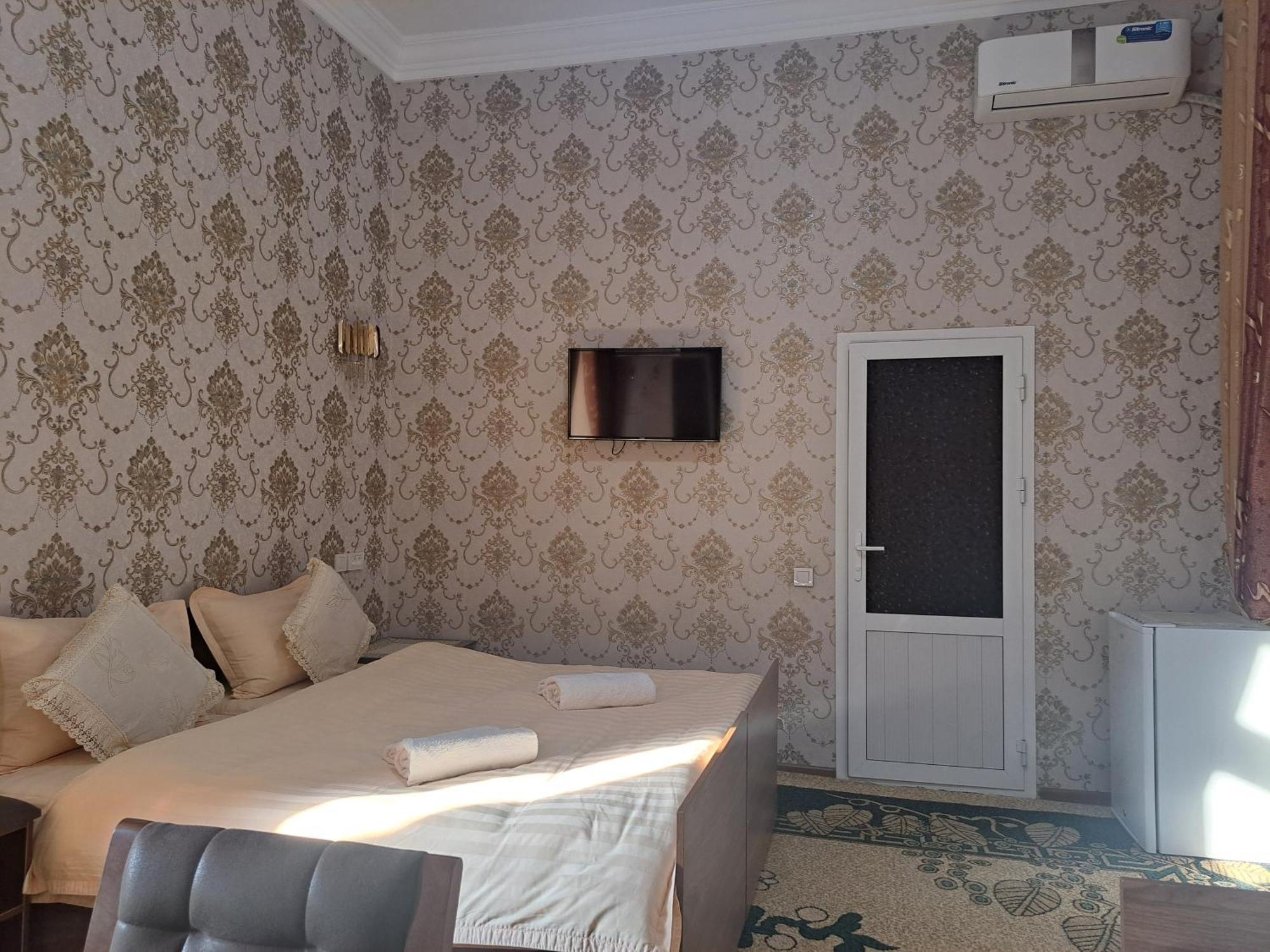 Royal Lux Guest House サマルカンド エクステリア 写真