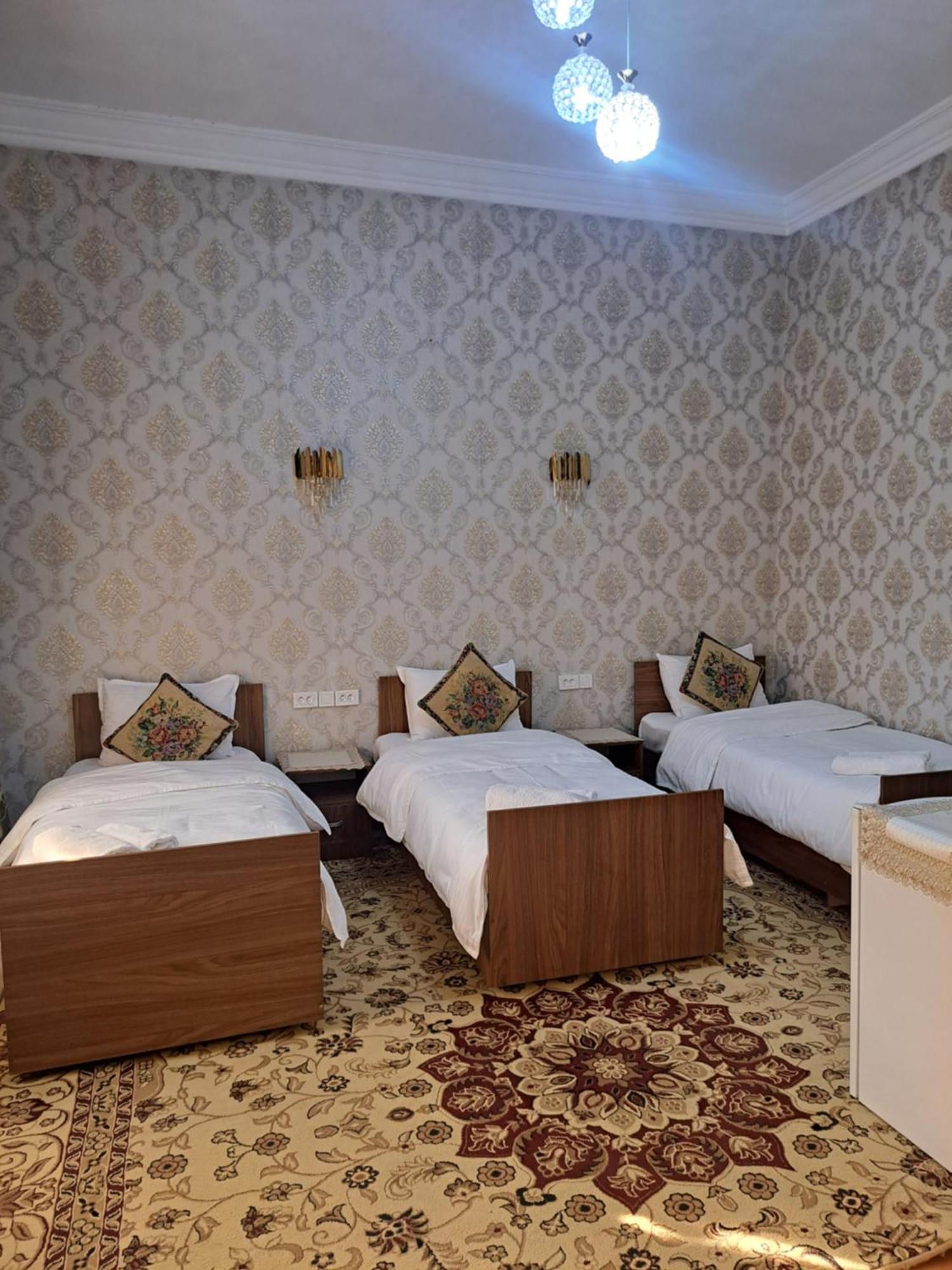 Royal Lux Guest House サマルカンド エクステリア 写真